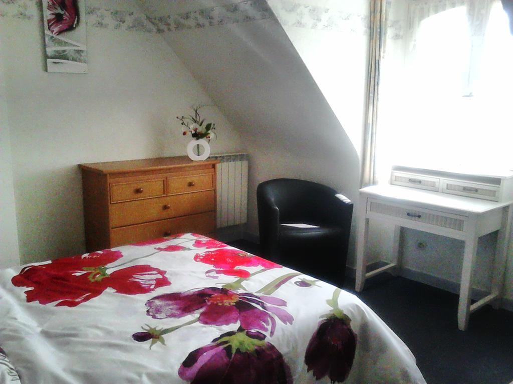 Chambres D'Hotes D'Evelyne Pluneret Exteriör bild