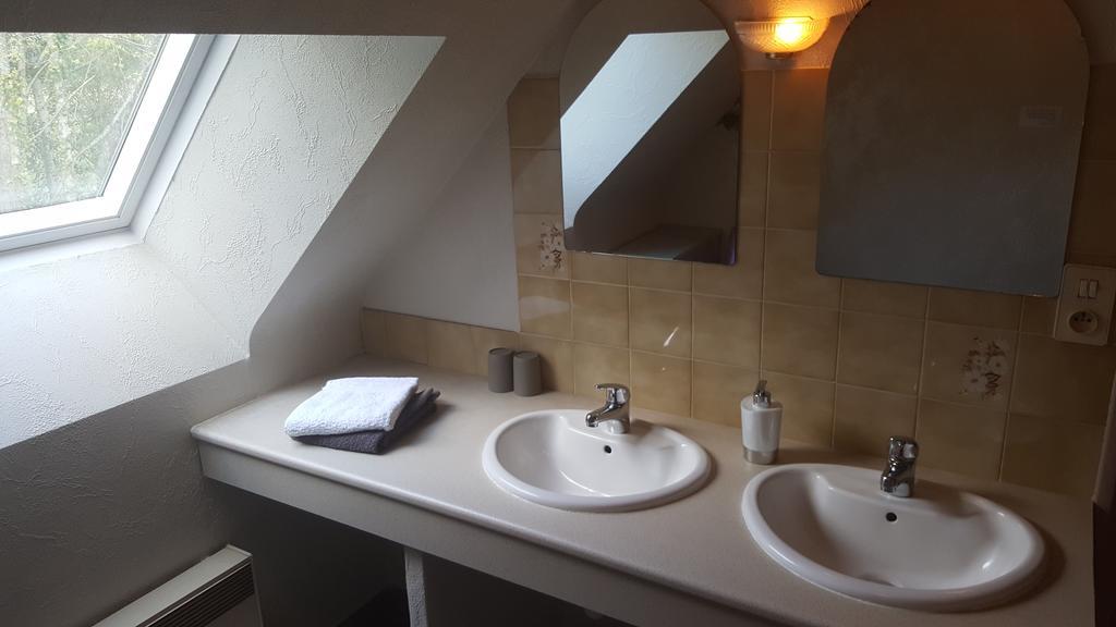 Chambres D'Hotes D'Evelyne Pluneret Exteriör bild