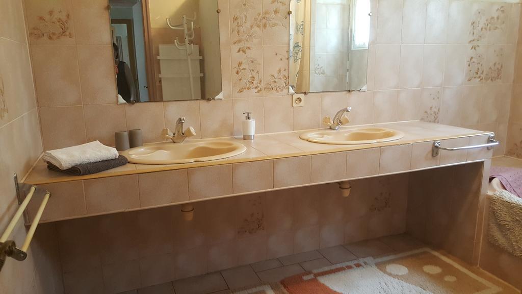 Chambres D'Hotes D'Evelyne Pluneret Exteriör bild